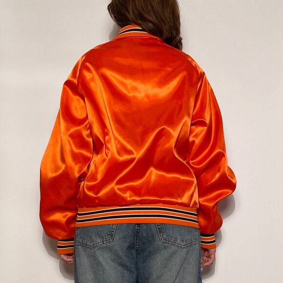 Vintage 1980s Orange & Black "Whirlies" Satin Bomber! Medium to Large - Picture 4 of 11
